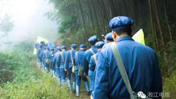 缅怀革命先烈，学习革命精神。——湘江电缆井冈山精神学习班剪影